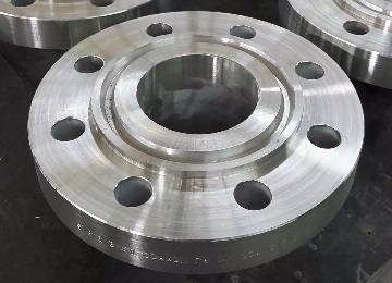 ASME B16.5 welding neck flange, RTJ end, 3" SCH80 600#. Material: Incoloy 825