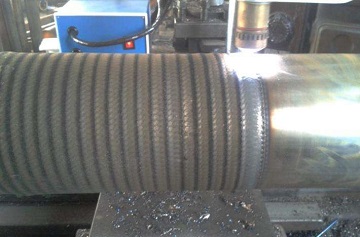 weld overlay hardfacing for a drilling pipe